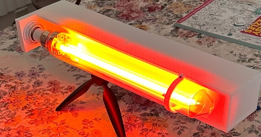 low pressure sodium lamp
